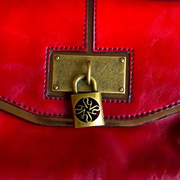 Vera Wang Red Vegan Leather Crossbody Bag with Canvas Strap - Picture 2 of 10